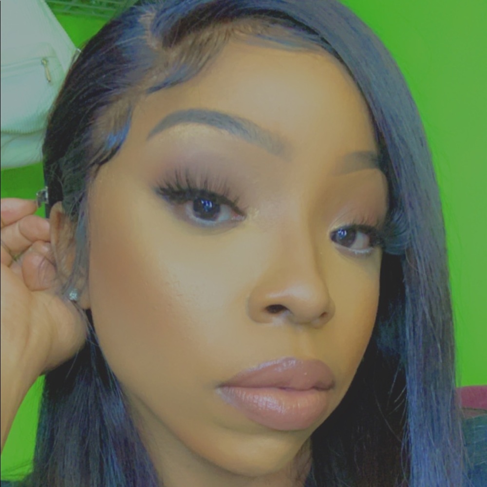 Meet your Posher, Shantal